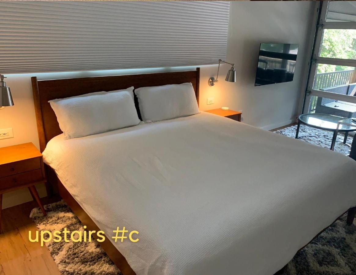Normalbnb - 2 Blocks From Restaurants, Bars, Hospital Атенс Екстер'єр фото